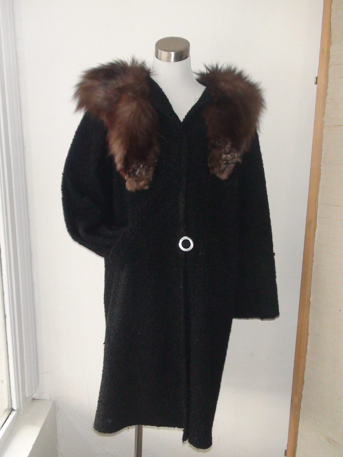 Black Boucle Wool Vintage 1960's Coat With Silver Fox Trim | Chaos ...