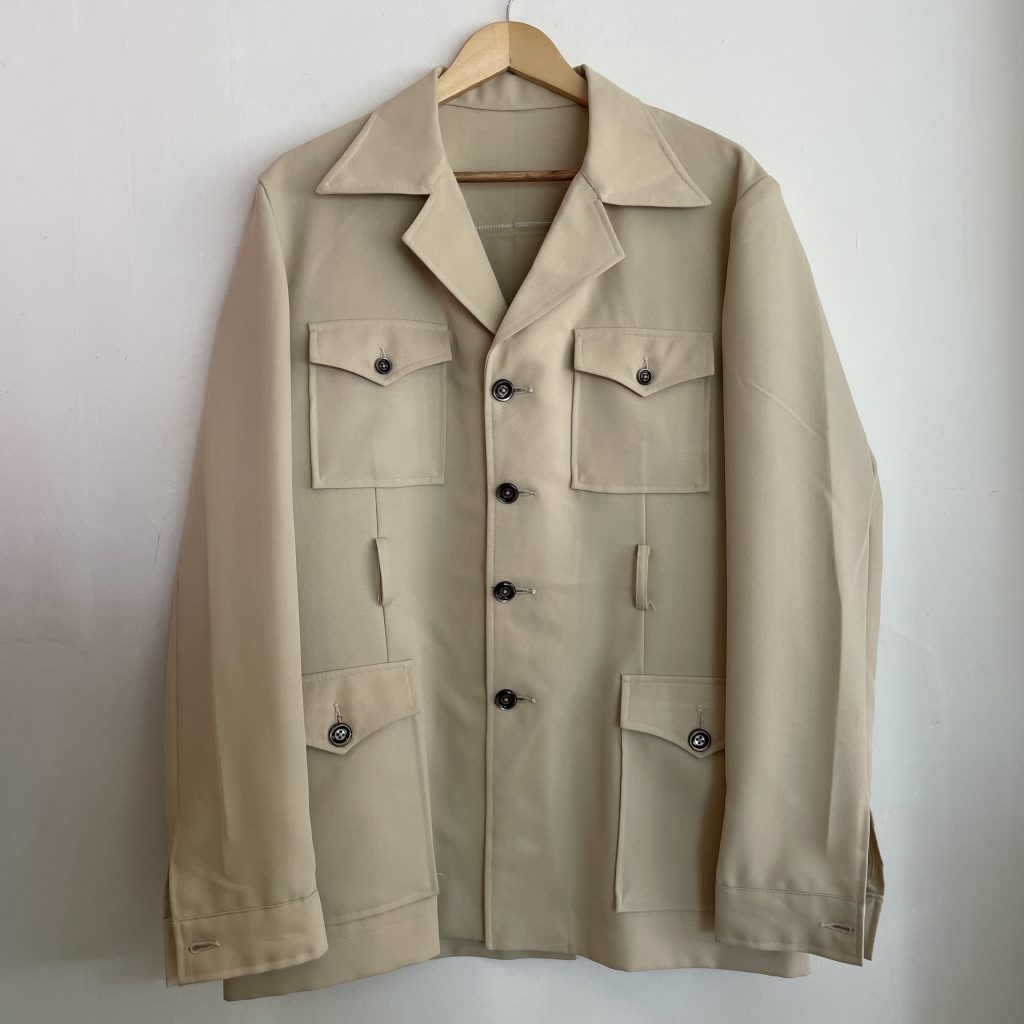 BEIGE LONG SLEEVE XL 70s MENS SAFARI SUIT JACKET | Chaos Bazaar Vintage