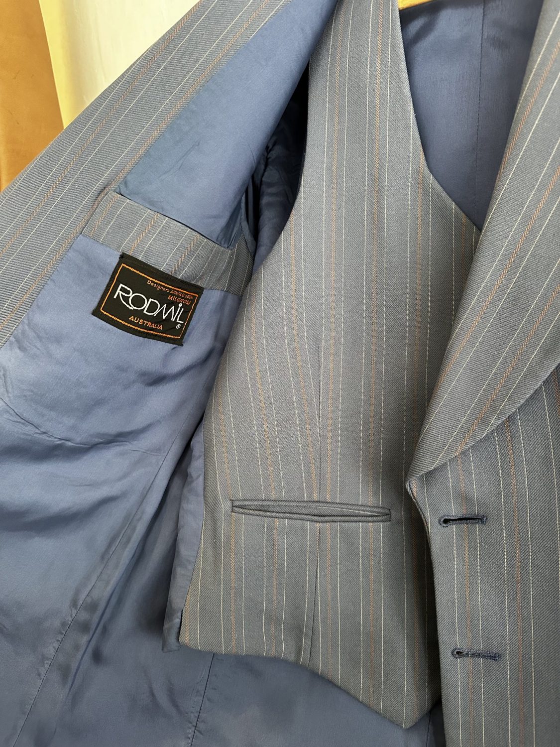 VINTAGE 70s 'RODMIL' SLATE BLUE PINSTRIPE 3PC MENS SUIT WITH 30 INCH ...
